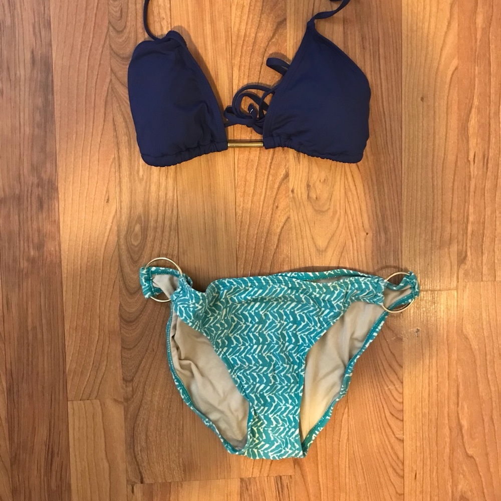 Two-piece bikini swimming suit